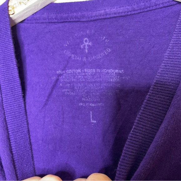 PRINCE PURPLE GRAPHIC COOL BAND T SHIRT SZ L 100% COTTON - Picture 2 of 5